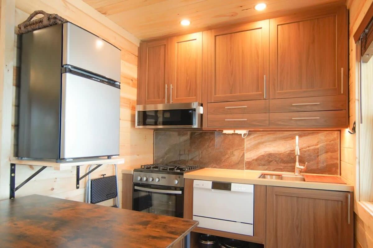 Loza House Adirondack Skydeck Unit Lake Front Plattsburgh Esterno foto
