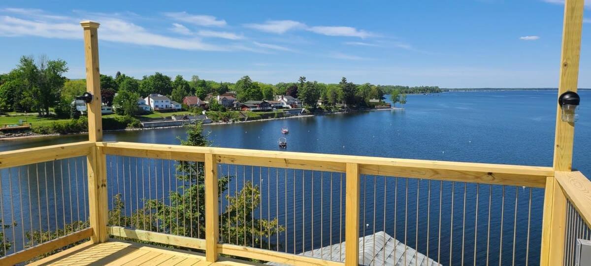 Loza House Adirondack Skydeck Unit Lake Front Plattsburgh Esterno foto