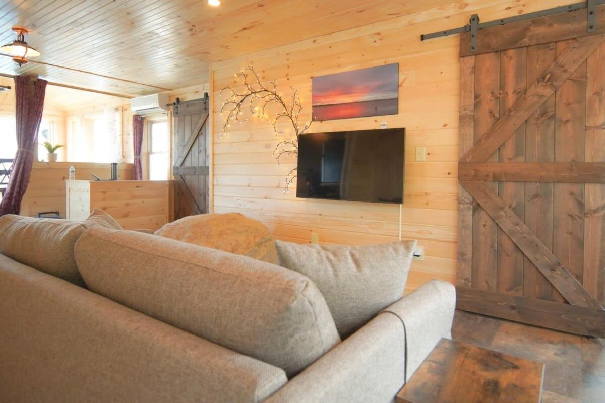 Loza House Adirondack Skydeck Unit Lake Front Plattsburgh Esterno foto